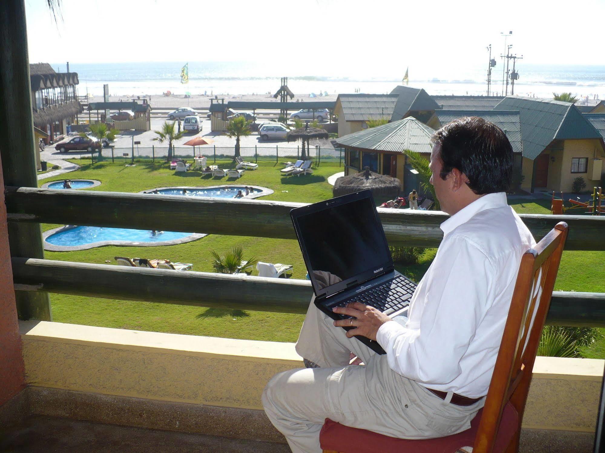 Hotel Y Cabanas Mar De Ensueno La Serena Exteriör bild